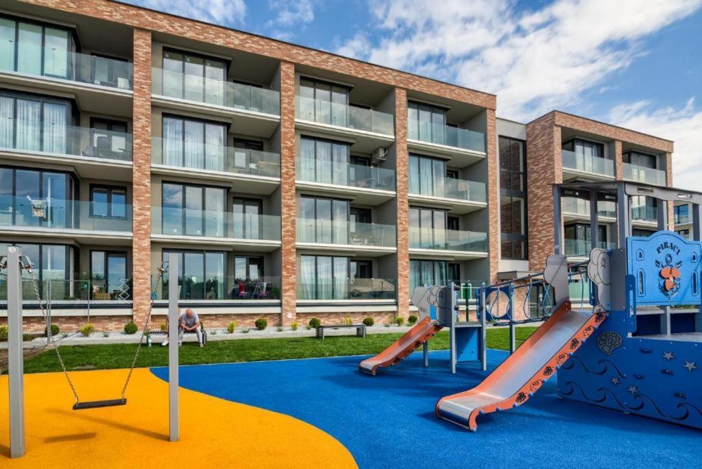Apartament Excellence Perlowa Przystan 科沃布热格 外观 照片